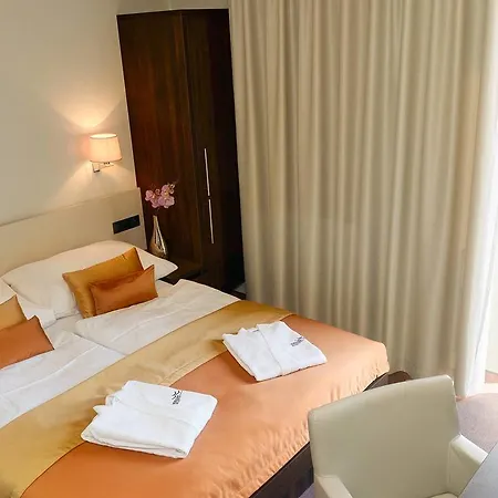 מלון Horizont טטרנסקה לומניקה